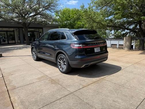 FLIGHT BLUE MET CC 2023 Lincoln Nautilus RESERVE