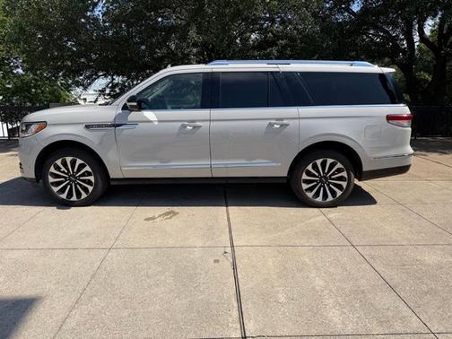 CERAMIC PEARL MET 3C 2024 Lincoln Navigator L RESERVE