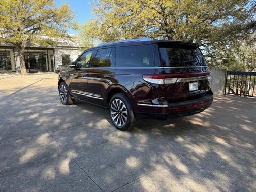 DIAMOND RED MET TC 2024 Lincoln Navigator RESERVE