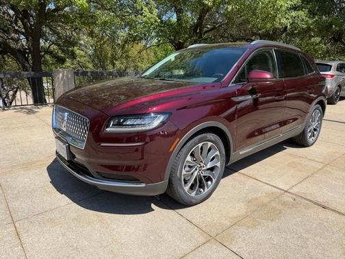BURGUNDY VELVET MET TC 2023 Lincoln Nautilus RESERVE