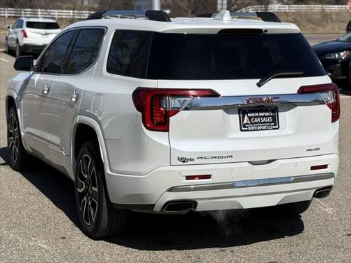 2022 GMC Acadia Denali