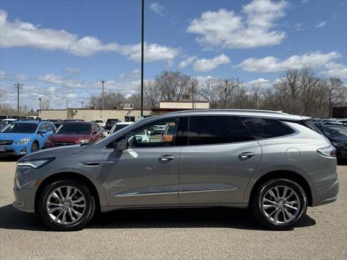 2023 Buick Enclave Avenir