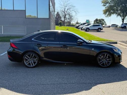 2018 Lexus IS 300 Base
