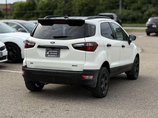 2022 Ford EcoSport SES