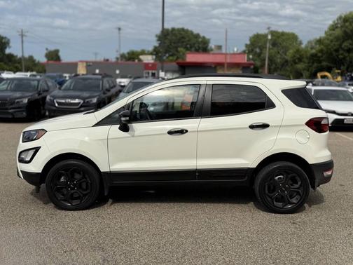 2022 Ford EcoSport SES