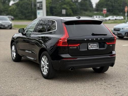 2020 Volvo XC60 T5 Momentum