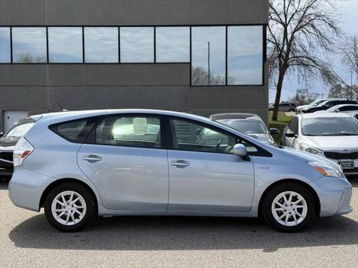 2012 Toyota Prius v Two