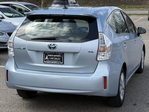 2012 Toyota Prius v Two