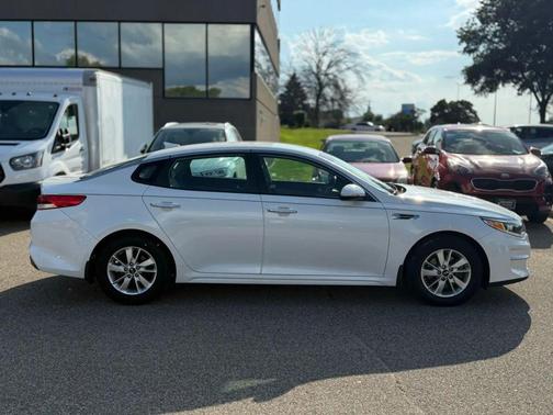 2018 Kia Optima LX
