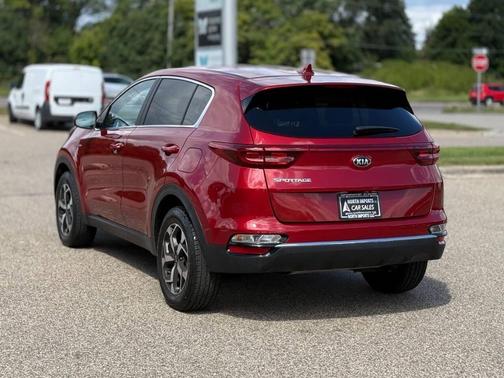 2022 Kia Sportage LX
