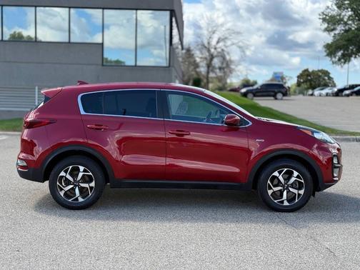2022 Kia Sportage LX