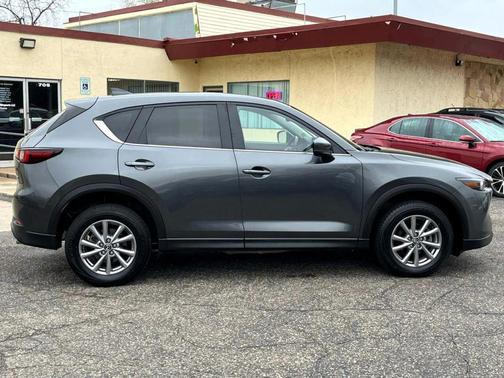 2022 Mazda CX-5 2.5 S Preferred Package