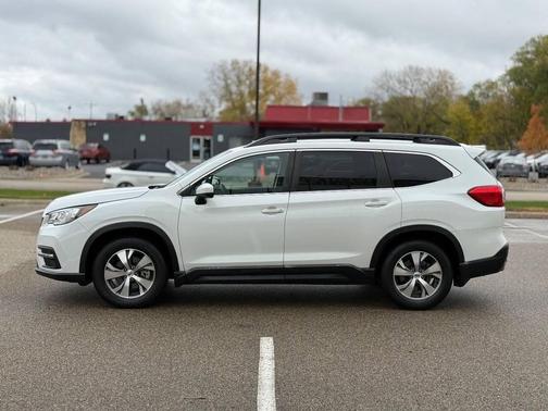 2019 Subaru Ascent Premium 8-Passenger