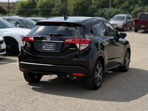 2022 Honda HR-V EX