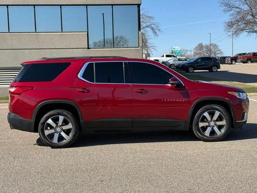 Red 2019 Chevrolet Traverse LT Leather