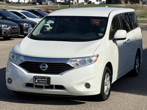 2015 Nissan Quest SV