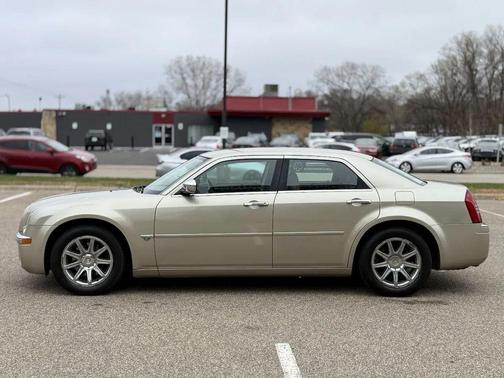 2006 Chrysler 300C Base