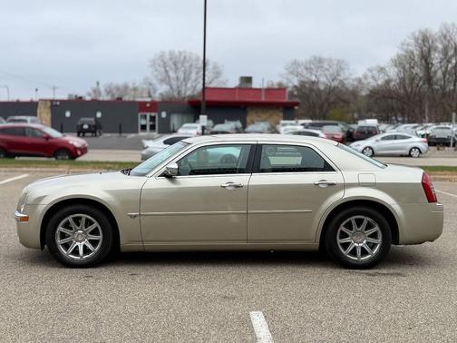 2006 Chrysler 300C Base