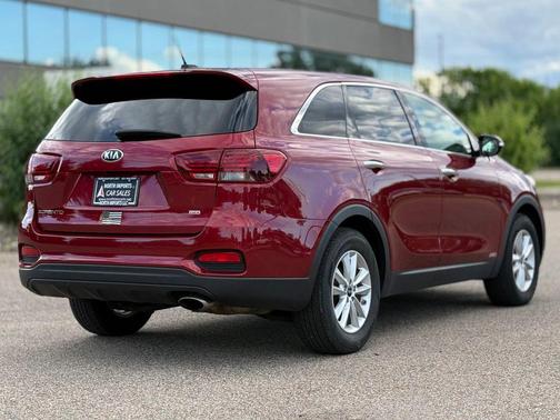 Passion Red 2019 Kia Sorento LX