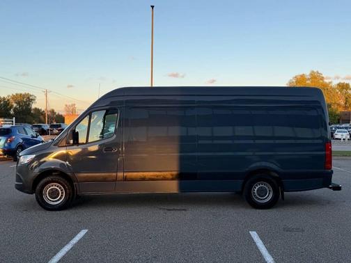 2019 Mercedes-Benz Sprinter 2500 High Roof