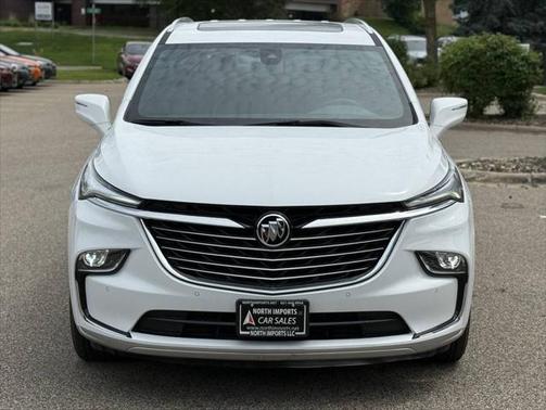 2023 Buick Enclave Essence AWD