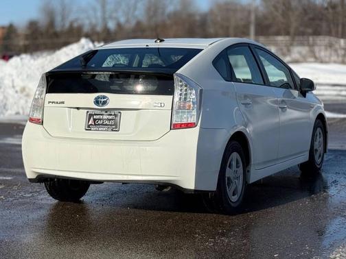 2010 Toyota Prius II