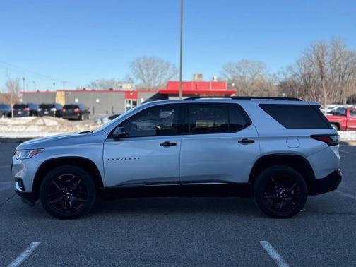 2021 Chevrolet Traverse Premier