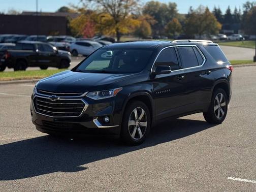 2021 Chevrolet Traverse LT Leather