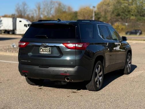 2021 Chevrolet Traverse LT Leather