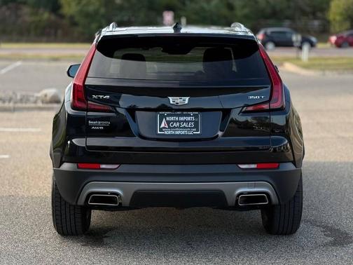 2021 Cadillac XT4 Premium Luxury