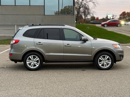 2011 Hyundai SANTA FE Limited