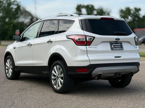 White Platinum Metallic Tri-Coat 2017 Ford Escape Titanium