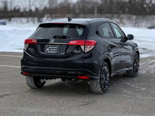 2022 Honda HR-V AWD Sport