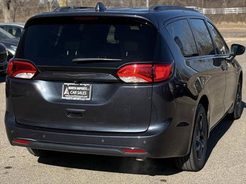 2020 Chrysler Pacifica Touring-L Plus