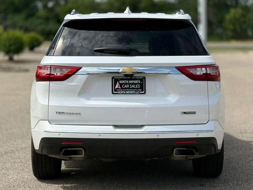 White 2018 Chevrolet Traverse Premier