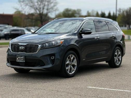 Gravity Grey 2019 Kia Sorento EX