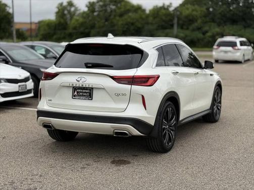 2021 INFINITI QX50 LUXE AWD