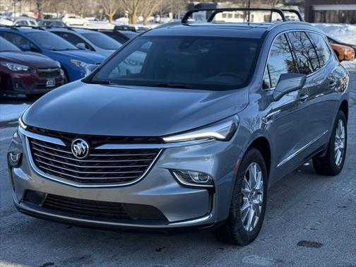 2023 Buick Enclave Essence AWD