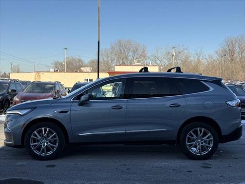 2023 Buick Enclave Essence AWD