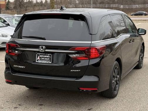 2024 Honda Odyssey Sport