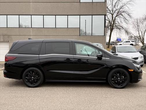 2024 Honda Odyssey Sport