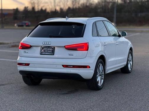 2017 Audi Q3 2.0T Premium