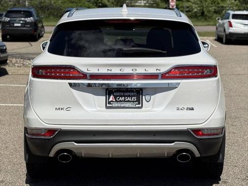 2016 Lincoln MKC Premier