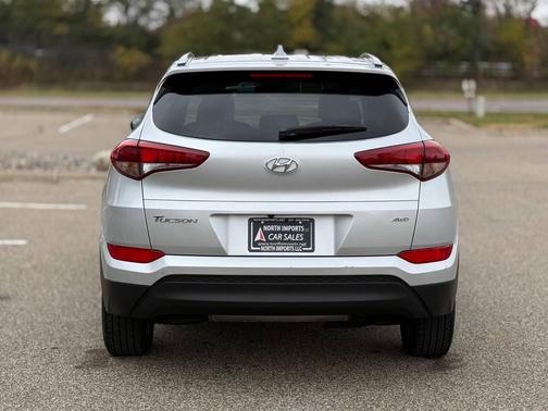 2018 Hyundai TUCSON SEL