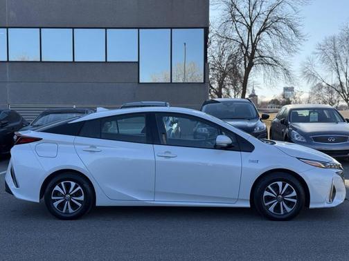 2018 Toyota Prius Prime Plus