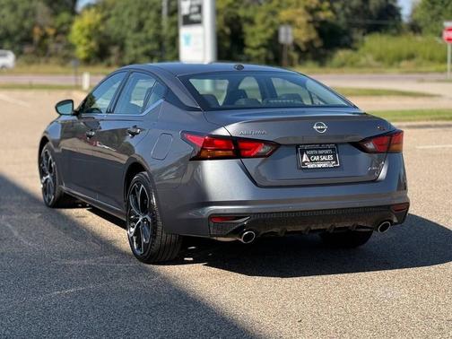 2024 Nissan Altima SR Intelligent AWD