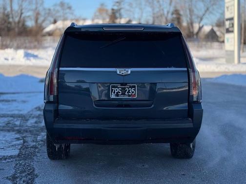 2019 Cadillac Escalade ESV Platinum