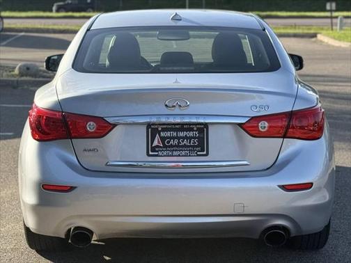 2017 INFINITI Q50 Base