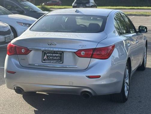 2017 INFINITI Q50 Base