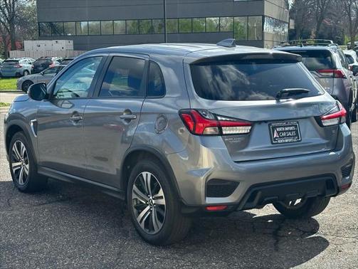 2020 Mitsubishi Outlander Sport SE